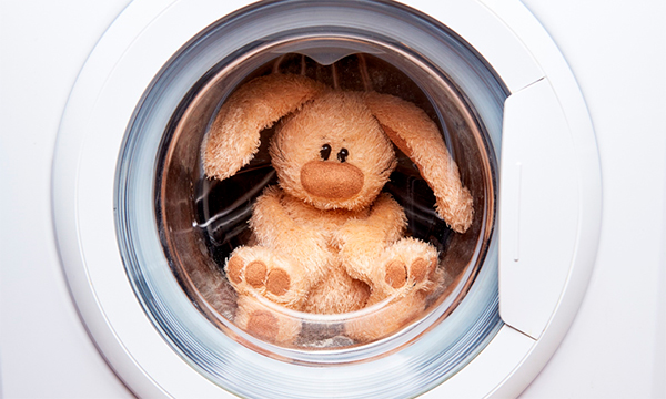 How to wash soft toys