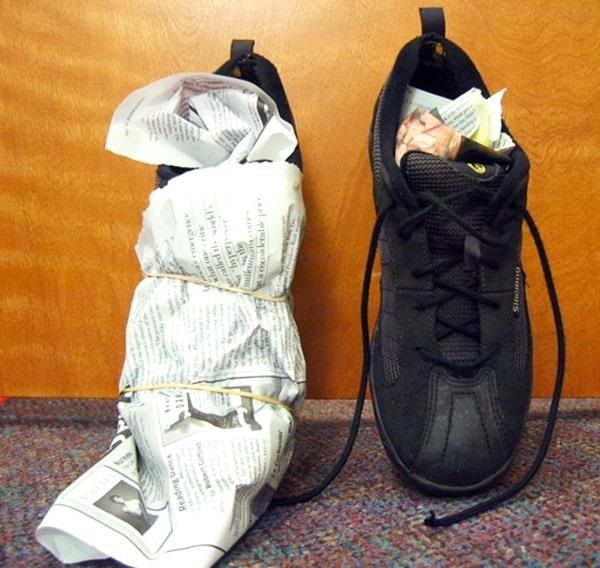 How to wash white sneakers