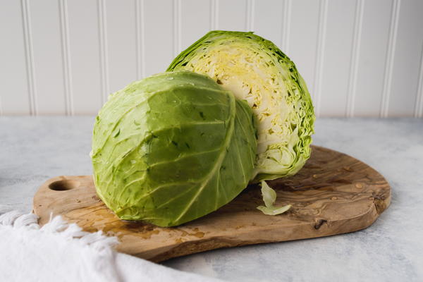 When and how to harvest cabbage for storage for the winter