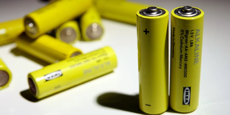 Salt batteries